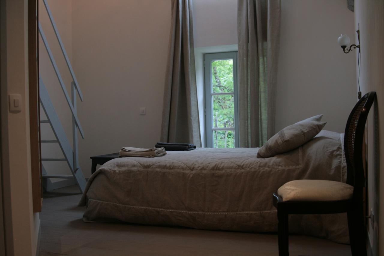 Domaine Des Douves Bed and Breakfast Ancy-le-Franc Eksteriør billede