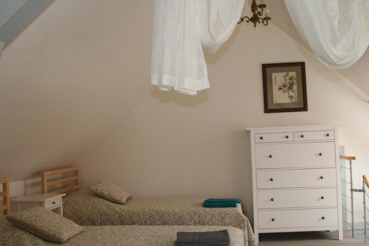 Domaine Des Douves Bed and Breakfast Ancy-le-Franc Eksteriør billede