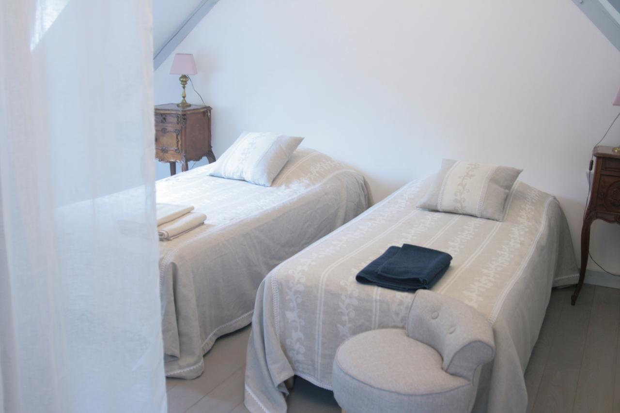 Domaine Des Douves Bed and Breakfast Ancy-le-Franc Eksteriør billede